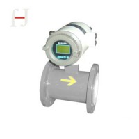 High accuracy magnetic flow meter